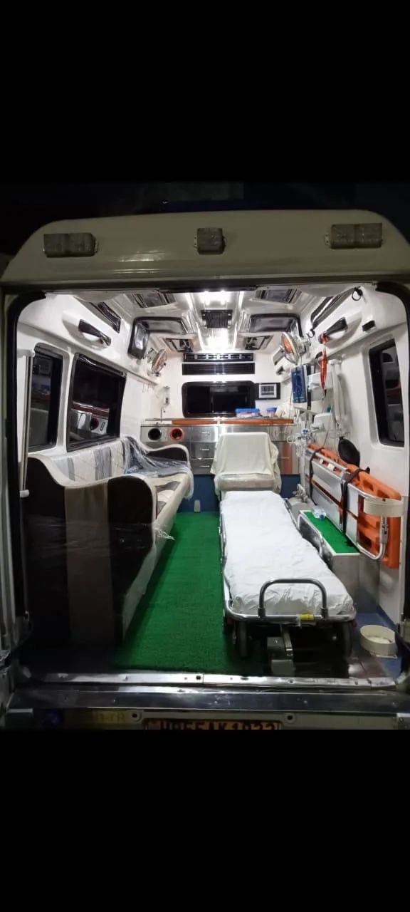 Ambulance oxygen supply system